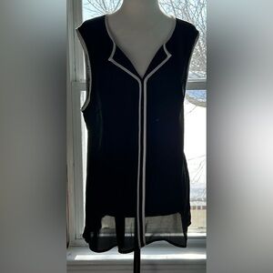 Size L Le Chateau black and white sleevless top